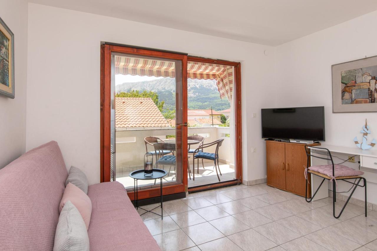 Apartment Valkovic Baška Buitenkant foto