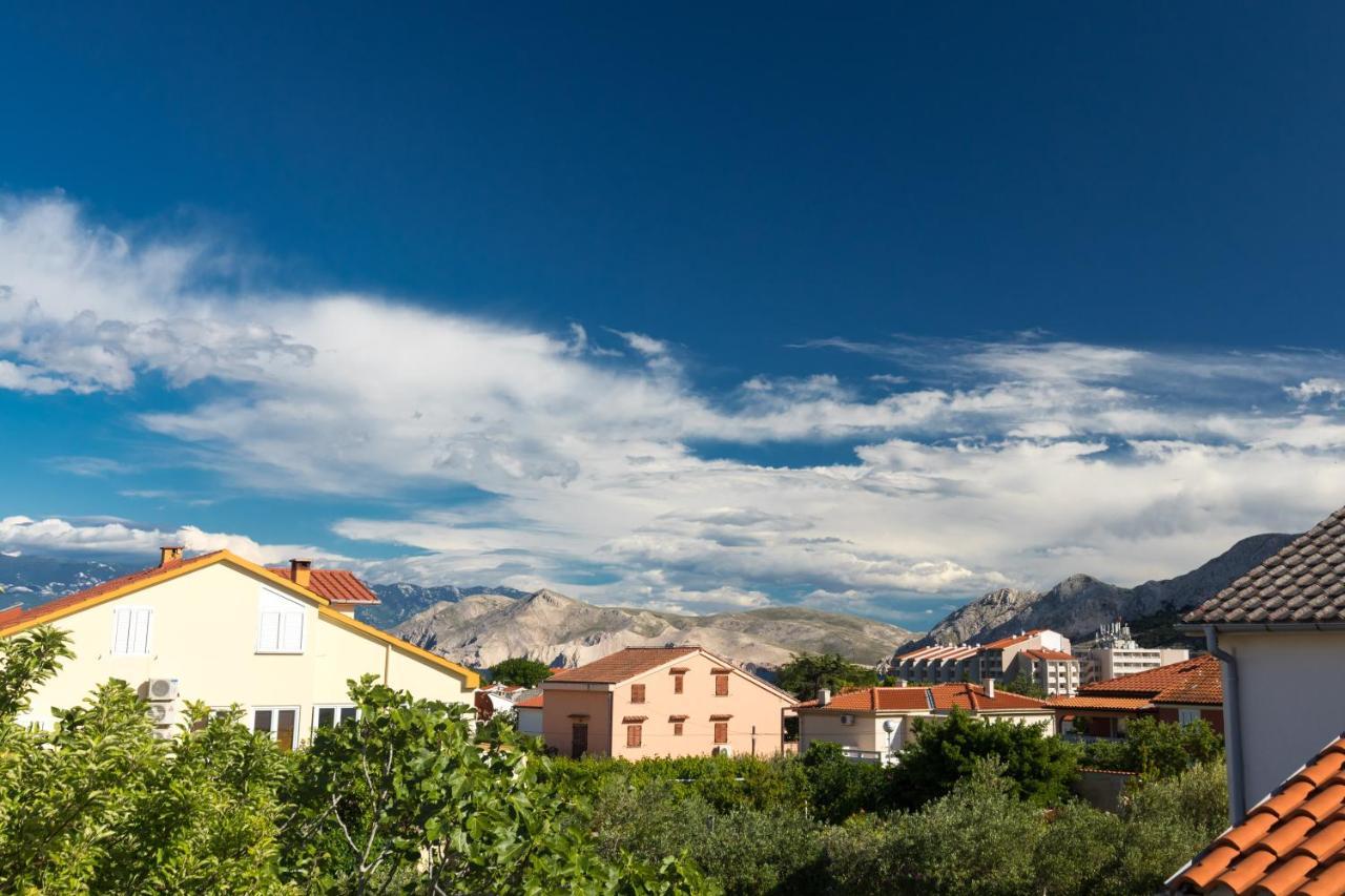 Apartment Valkovic Baška Buitenkant foto